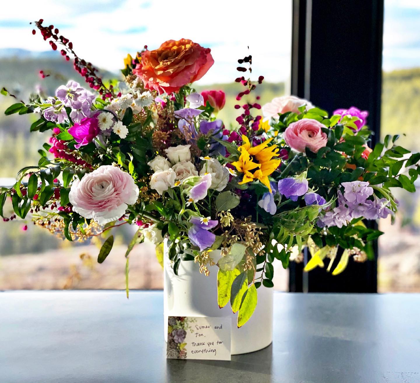 We have the BEST client/friends  (and I’m luckiest to be the girl that gets to take the flowers home!!) @mumsflowersmt whitefish custom home builder