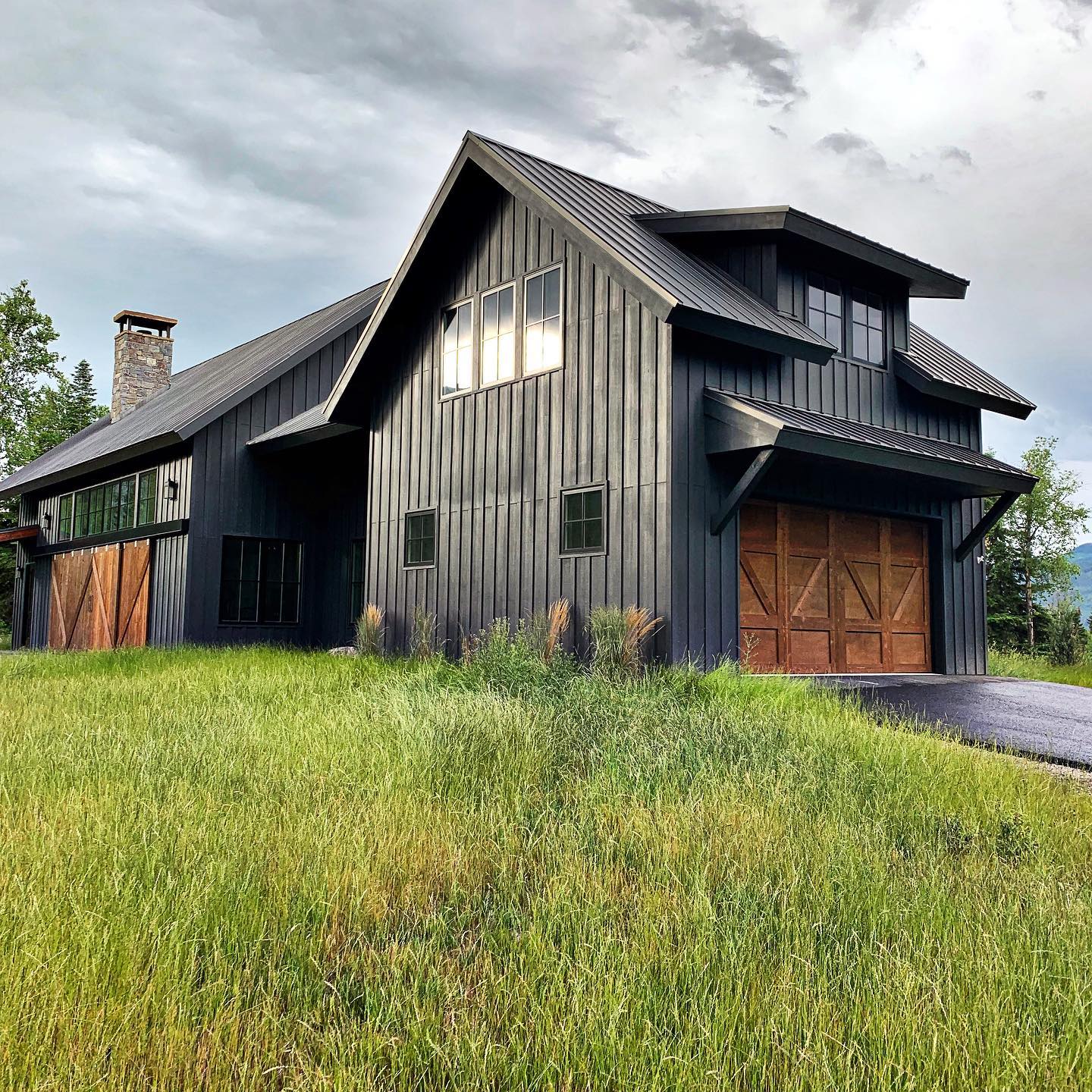Modern Farm House meets Montana whitefish custom home builder