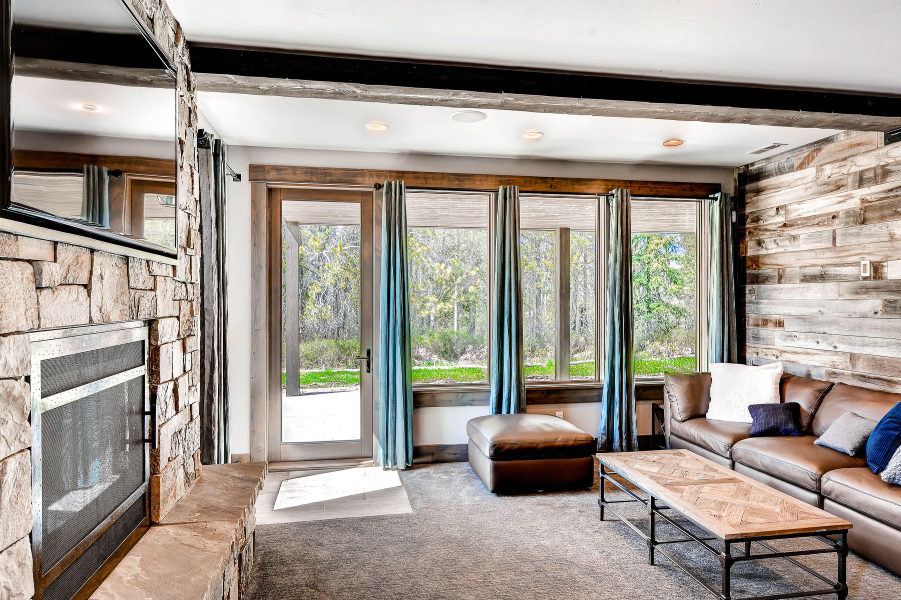 The Hollywood custom home whitefish lake river